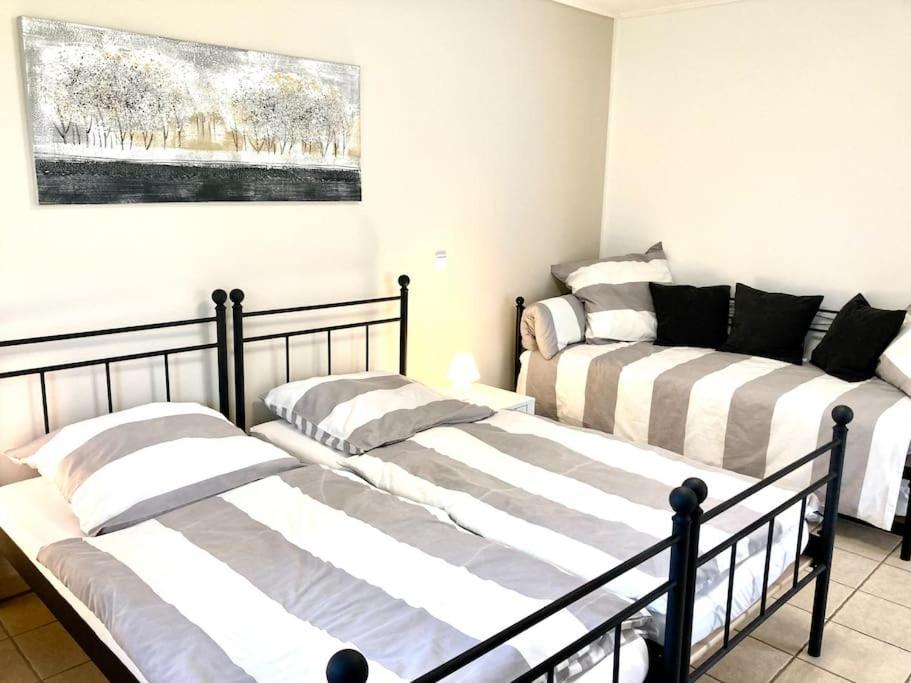 Helle Wohnung Mit Wintergarten - Nahe Ruhrgebiet Und Freizeitpark Movie Park Bottrop Zewnętrze zdjęcie