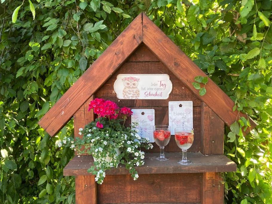 Helle Wohnung Mit Wintergarten - Nahe Ruhrgebiet Und Freizeitpark Movie Park Bottrop Zewnętrze zdjęcie